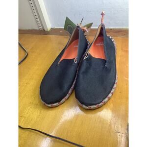 Kengos Women's Crystal Shoes Size 9